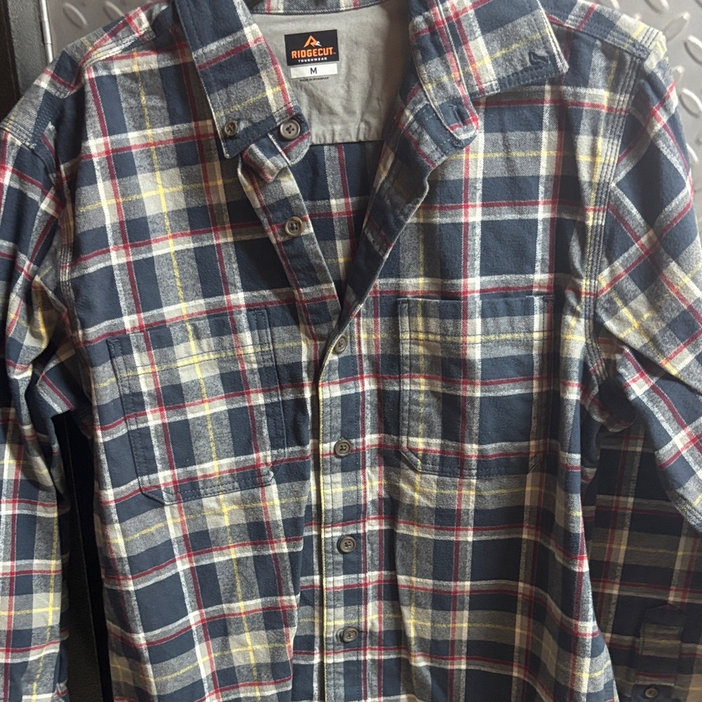 Ridgecut Men's Navy Plaid Button Down Shirt